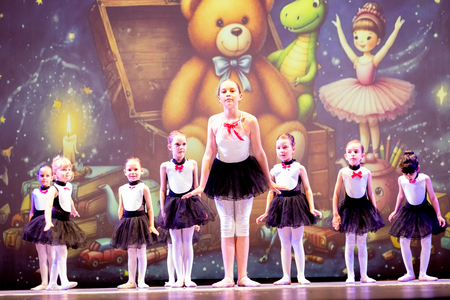 BALET- ČAROVNIJA V OTROŠKI SOBI 24.5.2025 - Valter Leban-6446